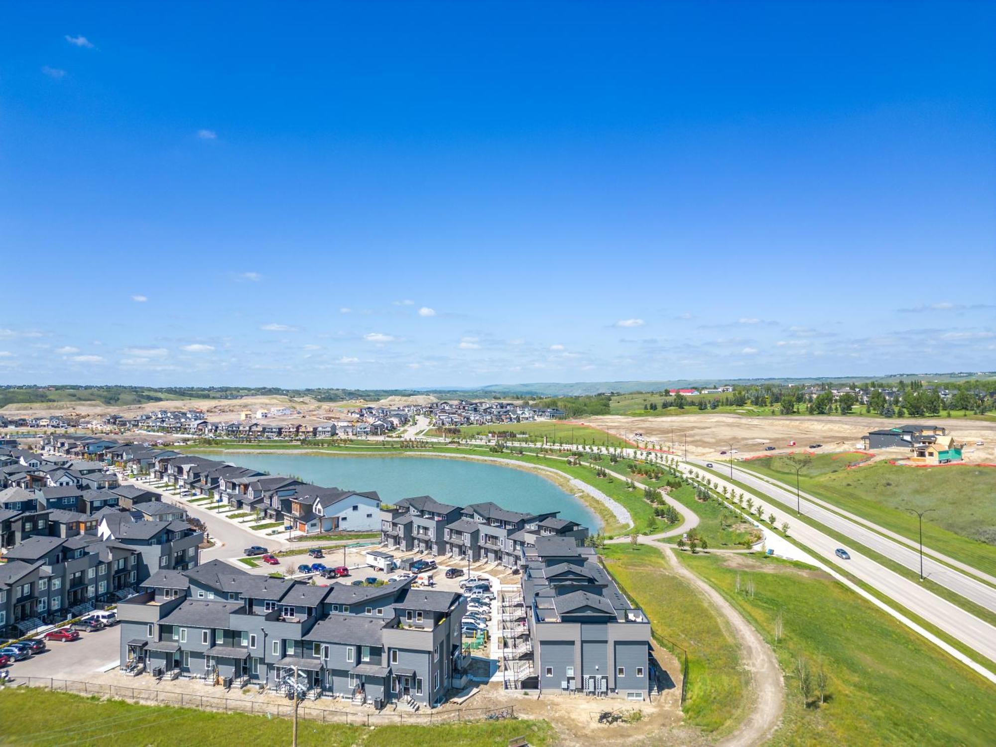 דירות YYC Cozy Rockland Park Unit+Parking מראה חיצוני תמונה