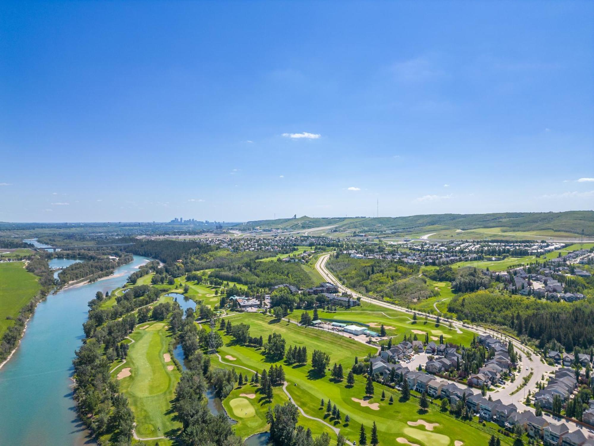 דירות YYC Cozy Rockland Park Unit+Parking מראה חיצוני תמונה